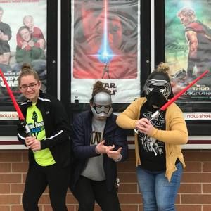 Meet your Posher, Cassandra